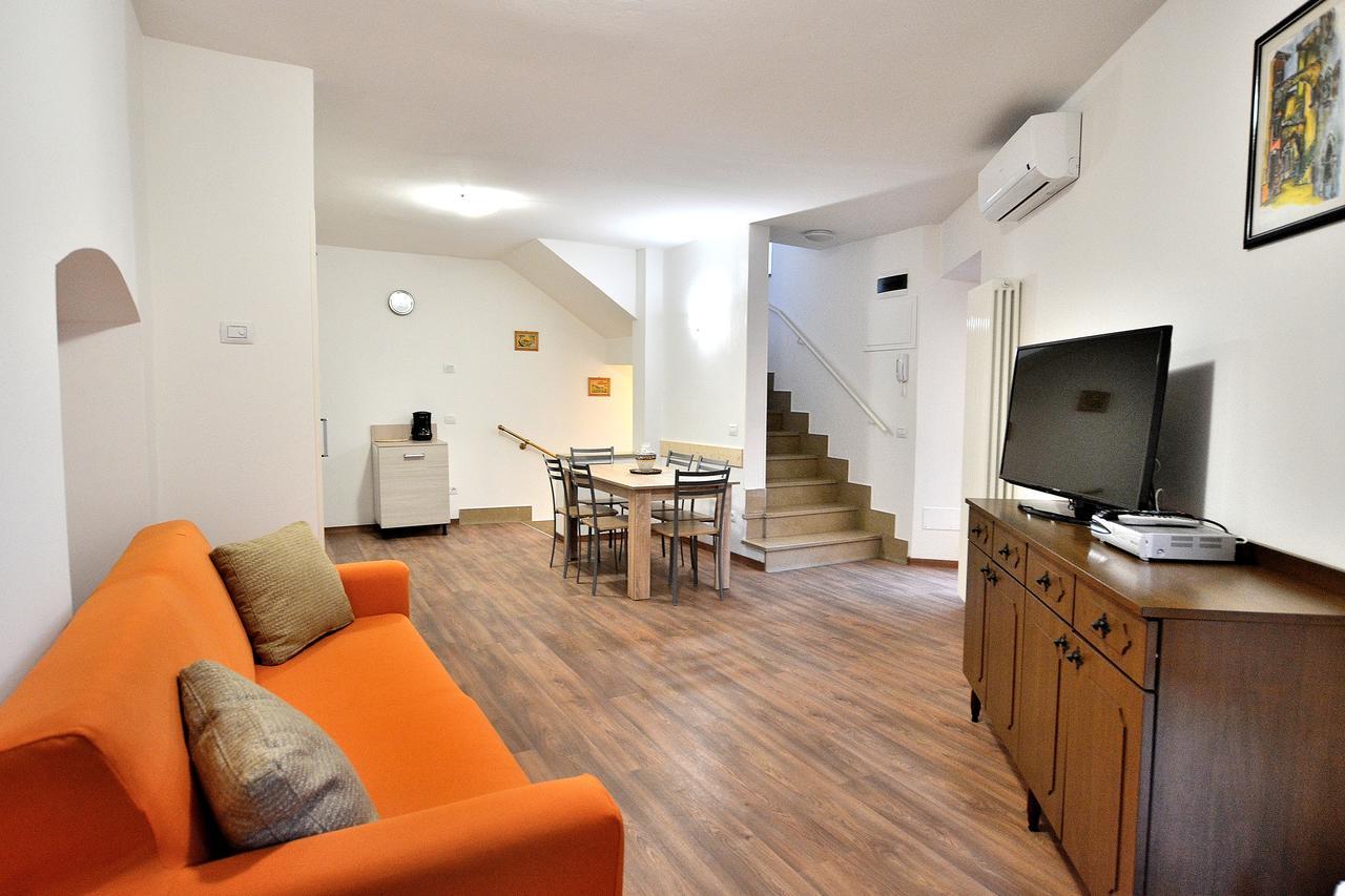 Apartment Del Pescatore 토리델베나코 외부 사진